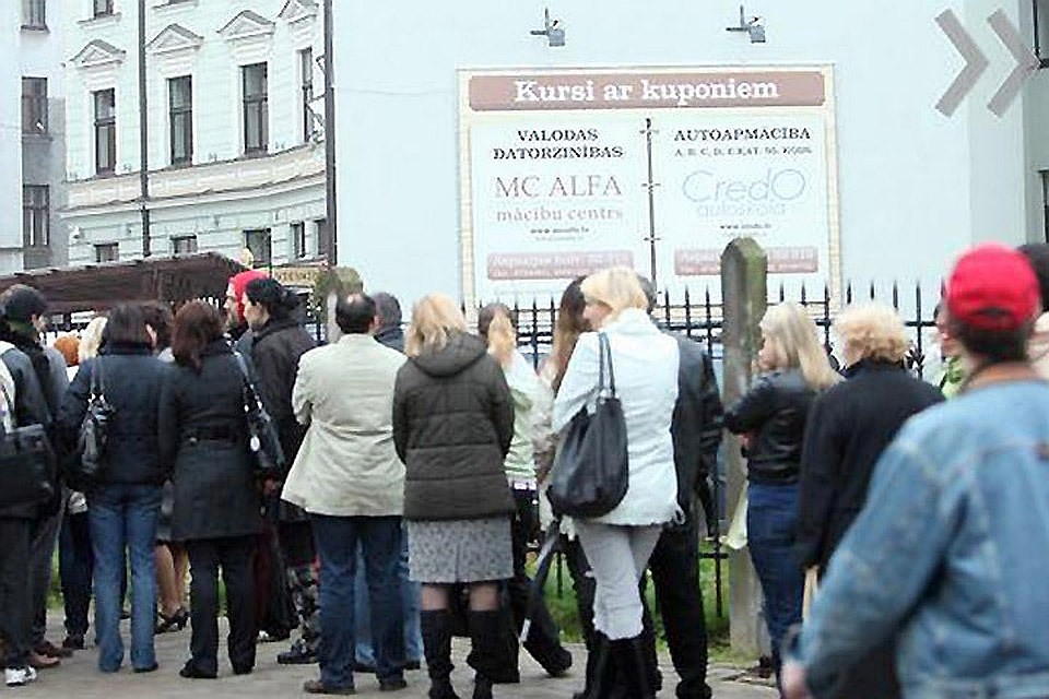 В прошлом году в Латвии более 15 тысяч человек в возрасте от 55 до 74 лет искали работу. Фото: с сайта Telegraf.lv