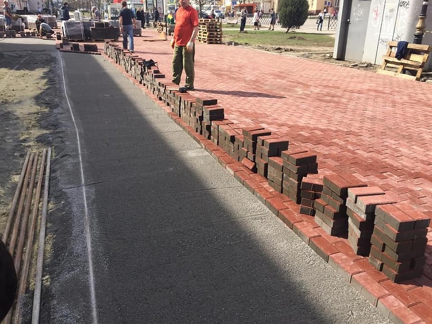 Ремонт тротуаров временно остановили