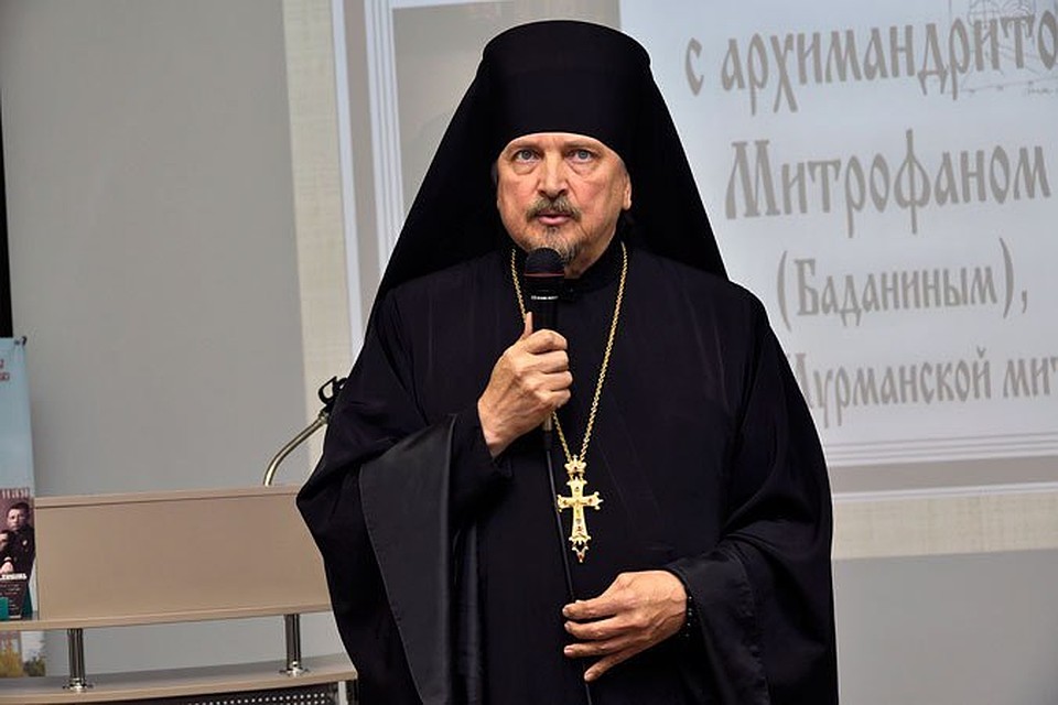 Митрополит уехал сразу после траурного митинга, который состоялся в Мурманске 6 мая.