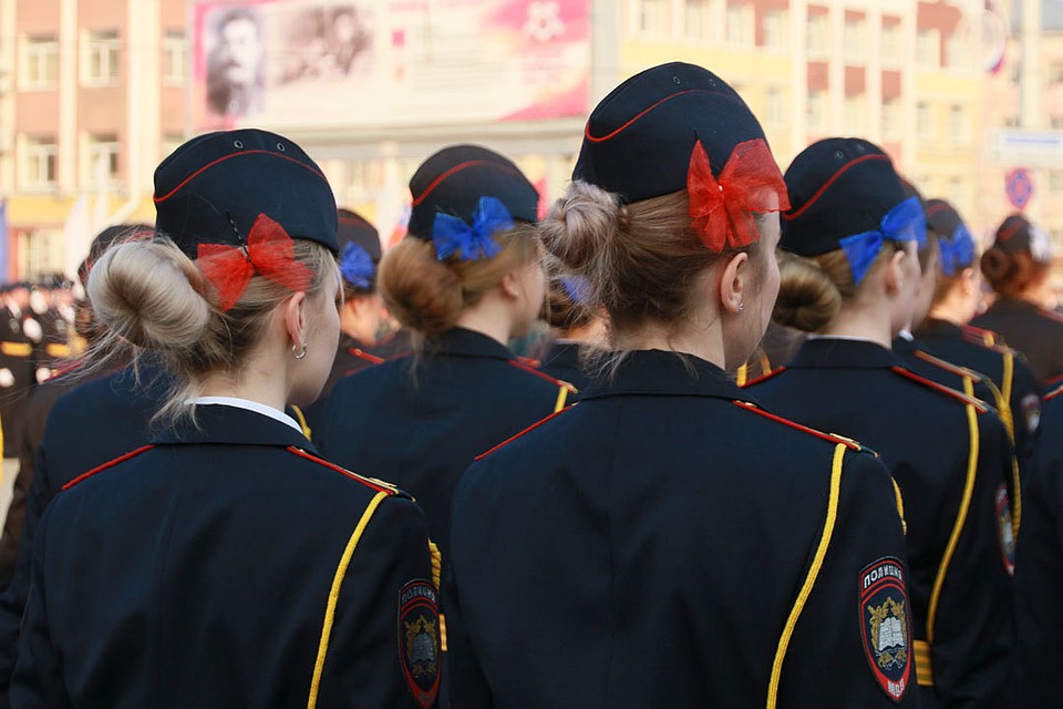 В Барнауле прошла репетиция Парада победы. Фото: Олег УКЛАДОВ