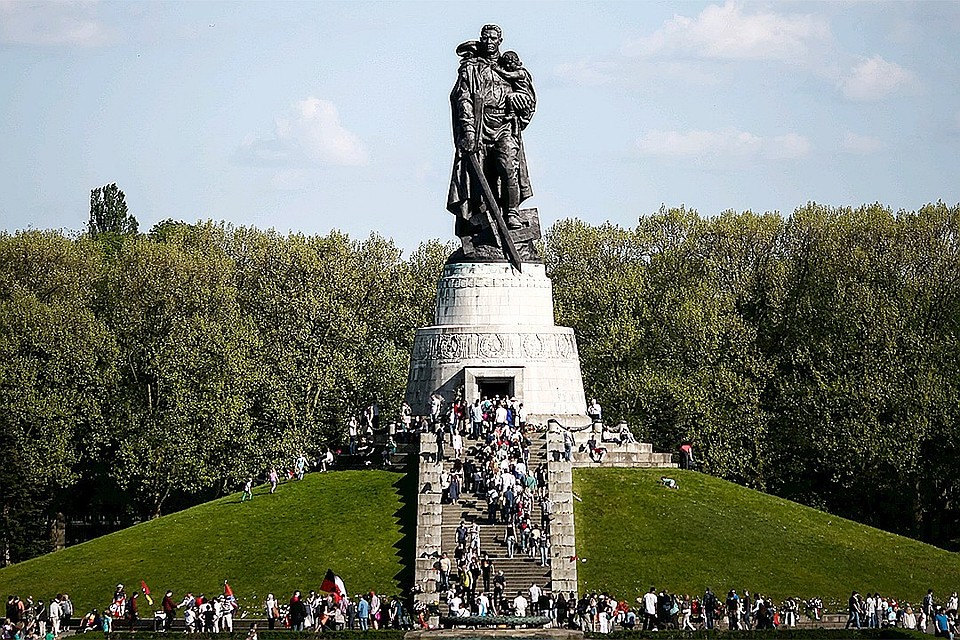 Германия выделит более 9 миллионов евро на мемориалы советским воинам