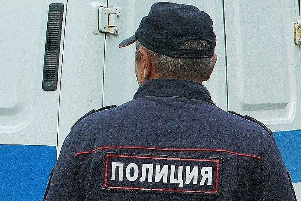 Полиция Иркутска ищет водителя, который 2 мая вывез комплект автомобильных шин со двора в ЖК "Онегин".