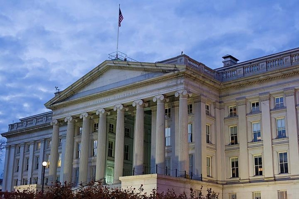 США ввели санкции против двух предприятий и учебного центра из России