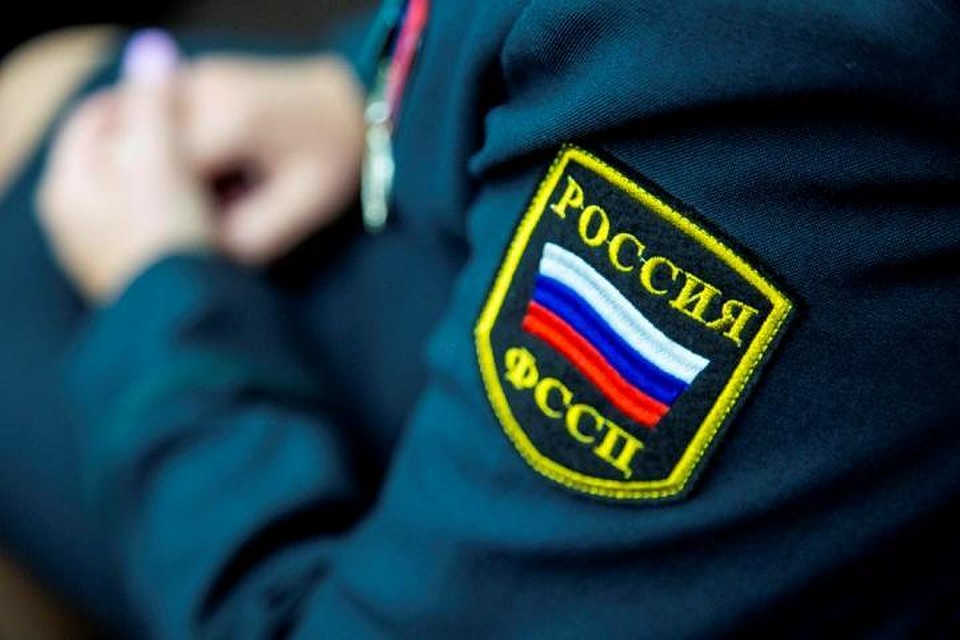 Экс-чиновник крышевал наркоторговку в Кузбассе. ФОТО: пресс-служба УФССП России по Кемеровской области.