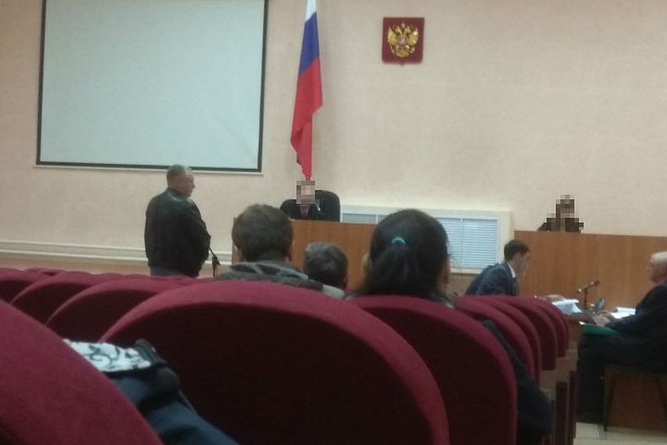 «Дочка услышала взрыв»: подробности начала пожара в кемеровской «Зимней вишни»