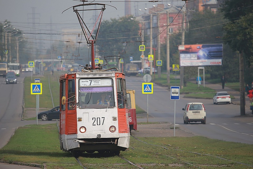 107,1 FM