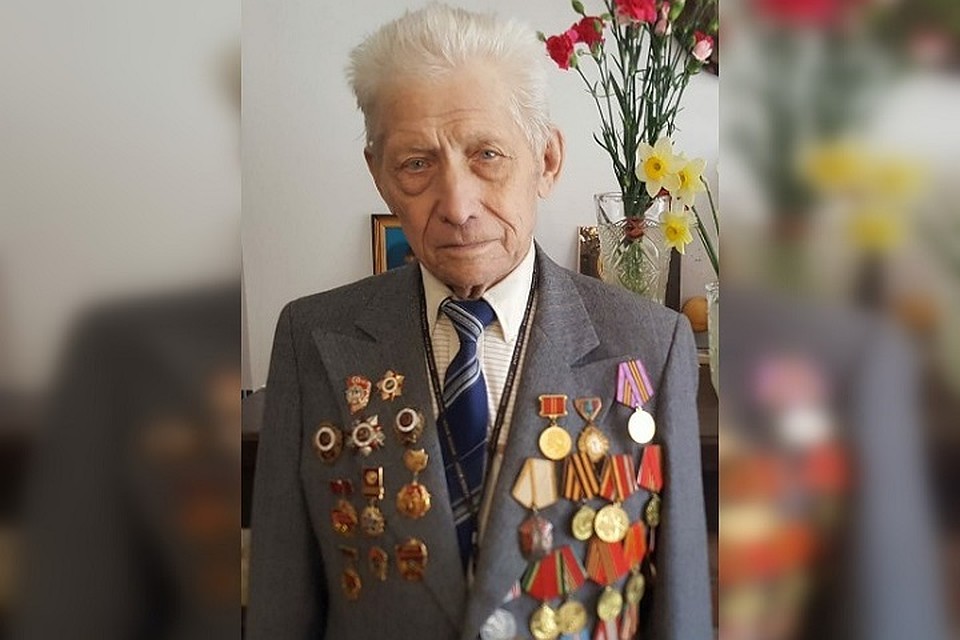 Иван Романович вернулся домой и сейчас за ним ухаживают его дети