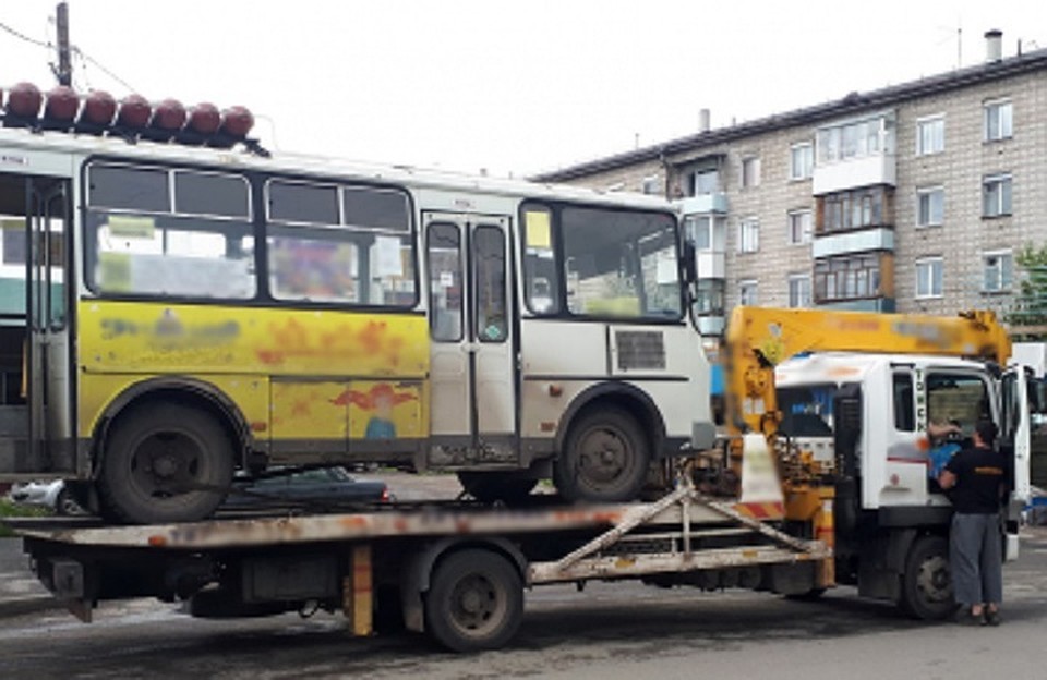 Автобус был эвакуирован на спецстоянку. Фото: УМВД по ТО