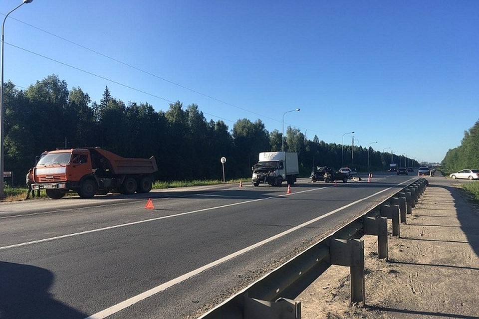 С места аварии