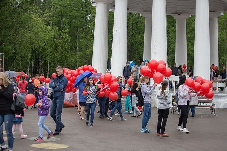Власти по всей стране потихоньку отказываются от воздушных шаров
