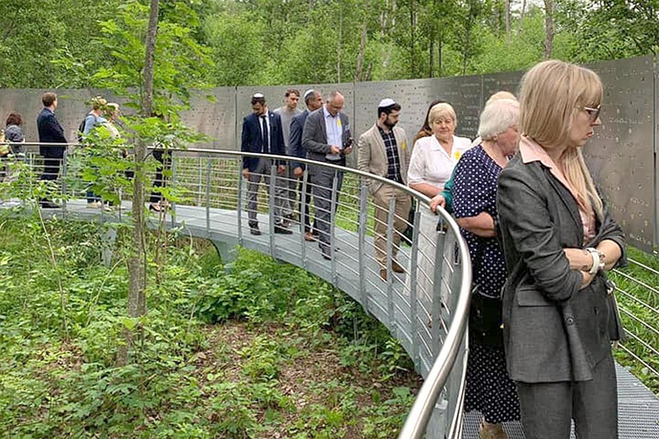 В литовском городе Биржай открыт мемориал жертвам Холокоста. Фото: с сайта lzb.lt
