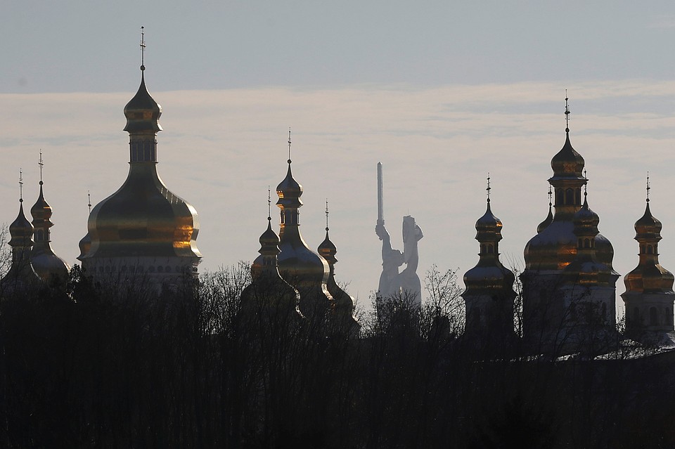 В Киеве приняли к рассмотрению иск о регистрации «новой церкви»