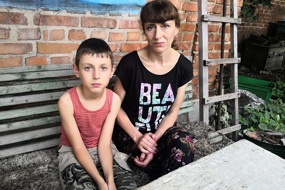 Вот такое отчаяние в глазах типично для жителей красных зон Донбасса.
