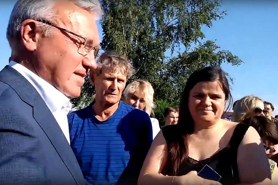 «Качнувшая права» жительница Канска: «Мы уже четыре раза были отрезаны паводком от внешнего мира!». Стоп-кадр