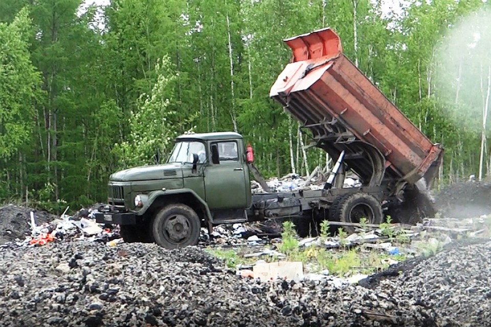 Мусор из котельной в Хабаровском крае нагло пытались спрятать в лесу ФОТО: Управление лесами правительства Хабаровского края