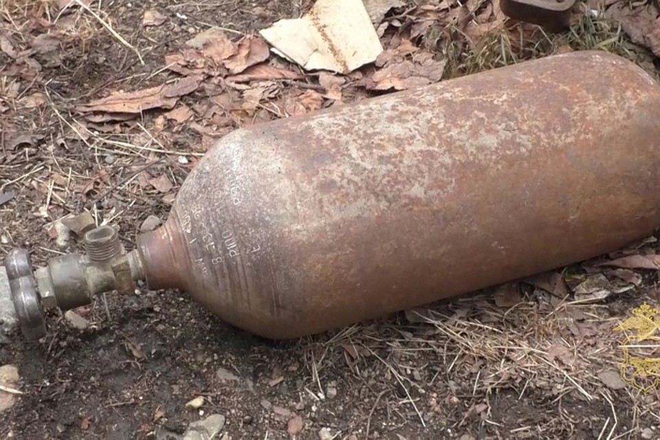 Хлипкий баллон ядовитого вещества мужчина перевез из Чергиговского района в Уссурийск
