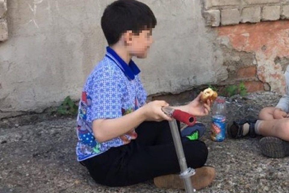 Пропавший Кирилл опекал малышей из своего дома. Фото: личный архив.
