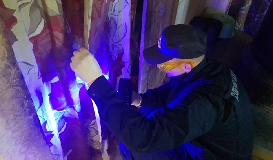 Убийство произошло в доме подозреваемого. Фото: СК