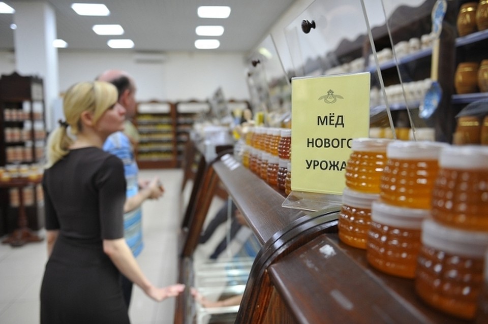 За свежий мед производитель выдавал плавленный сахар.