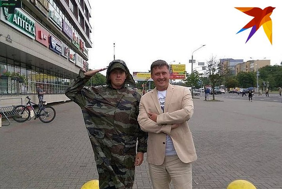 Алесь Мухин: Когда сын отслужил на сборах, я понял - вчерашние выпускники белорусскую армию не спасут.