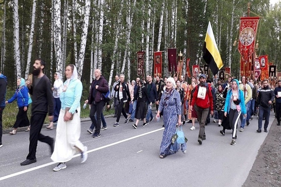 пенсионерка из Кишинева приняла участие в Крестном ходе (Фото: ФАН).