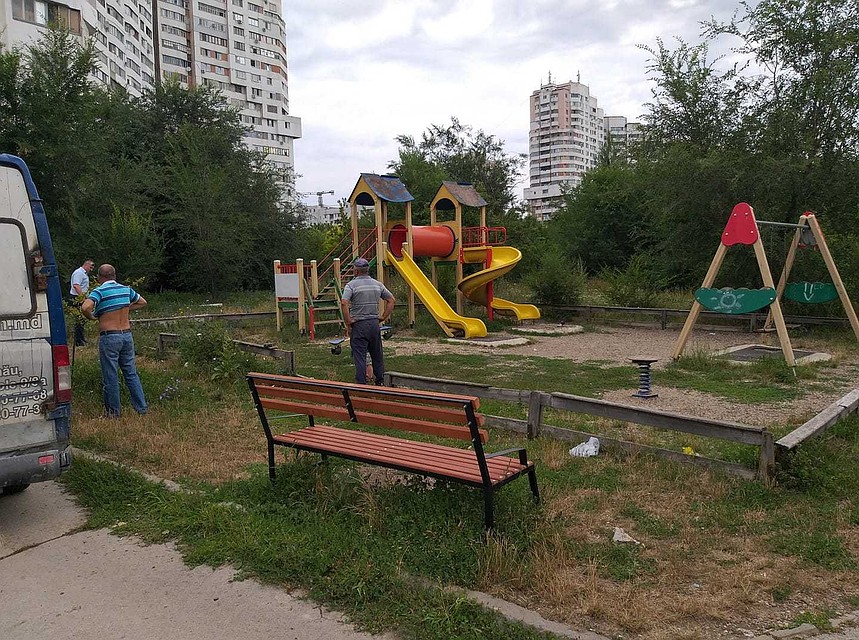 В каких дворах Кишинева появятся новые детские площадки