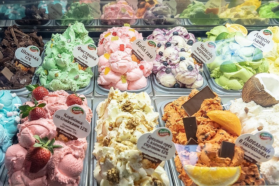 Начнется фестиваль мороженого и лимонада в 15:00 и продлится до 17:00.