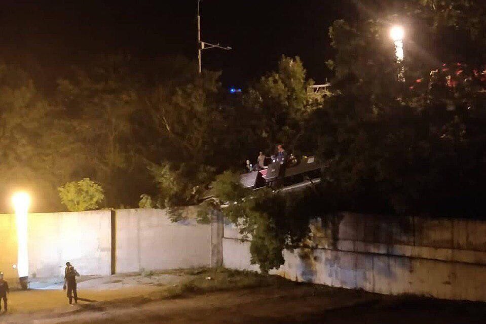 Автобус упал с обрыва