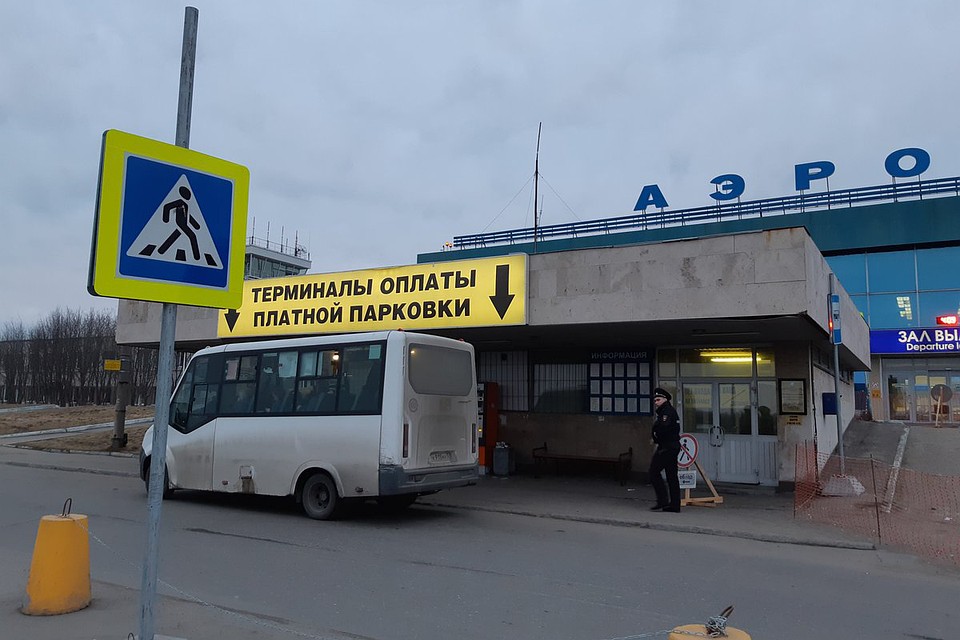 Маршрутки до аэропорта стали ходить еще чаще. Фото: twitter.com