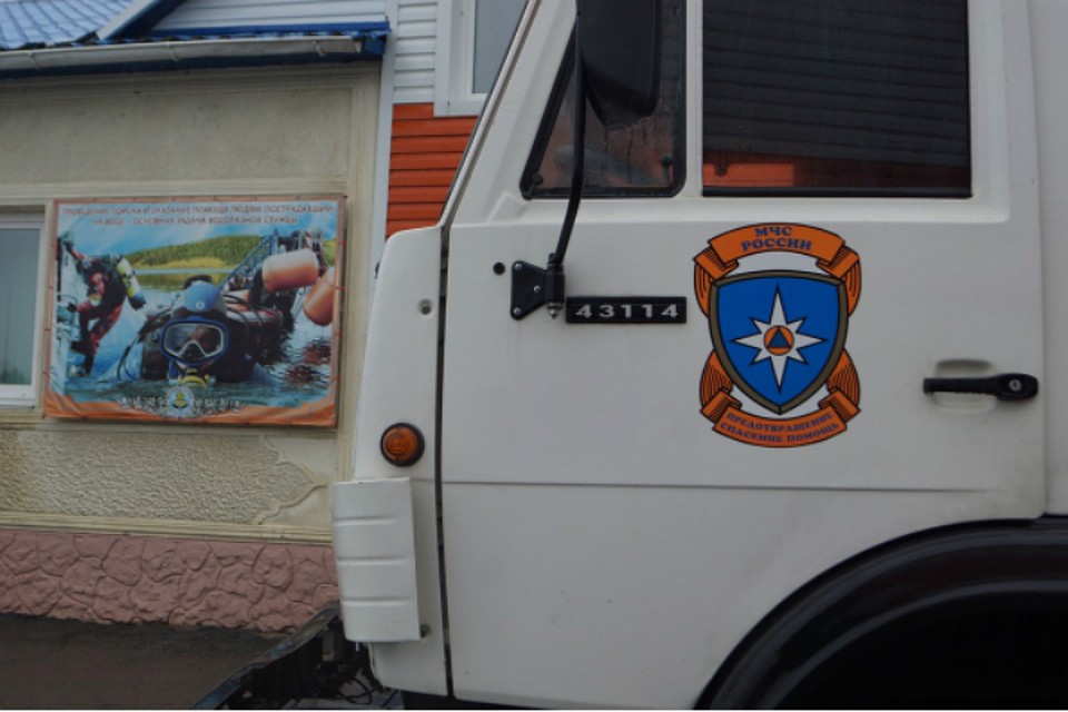 На озере Синдинском в Хабаровском крае продолжают искать пропавшего человека