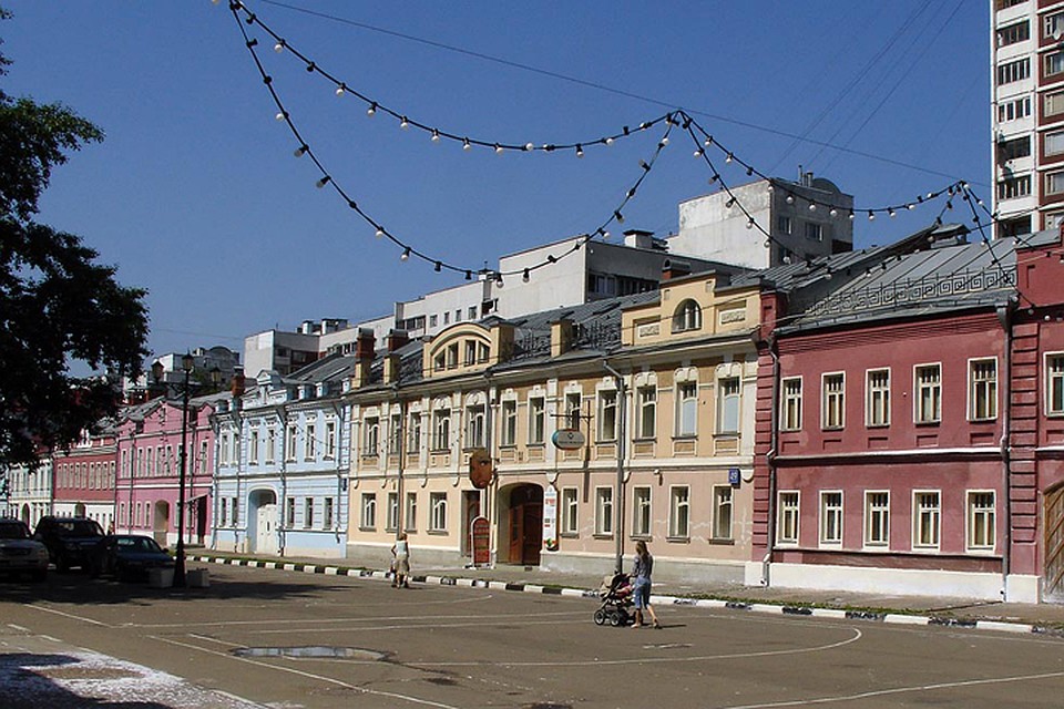 Школьная улица