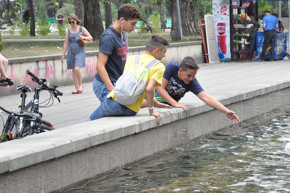 Завтра нас опять ждет жара.