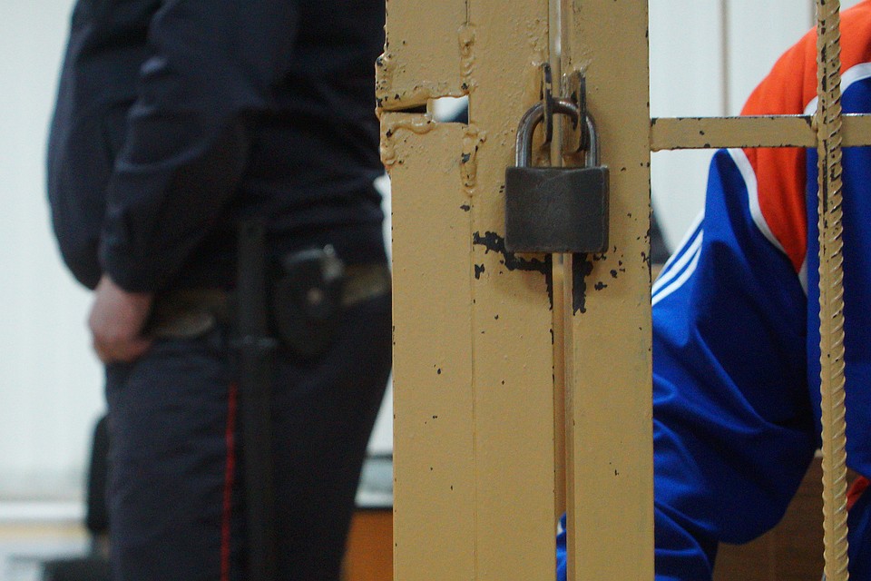 Директора мебельного цеха в Хабаровске обвиняют в убийстве подчиненного