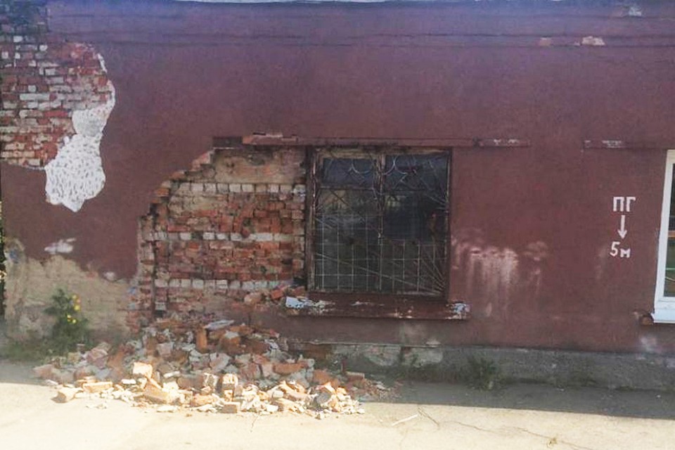 Здание базы "Динамо" в Барнауле