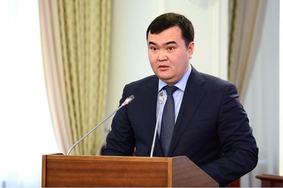 Женис Касымбек.