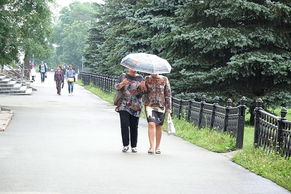 Дождь.