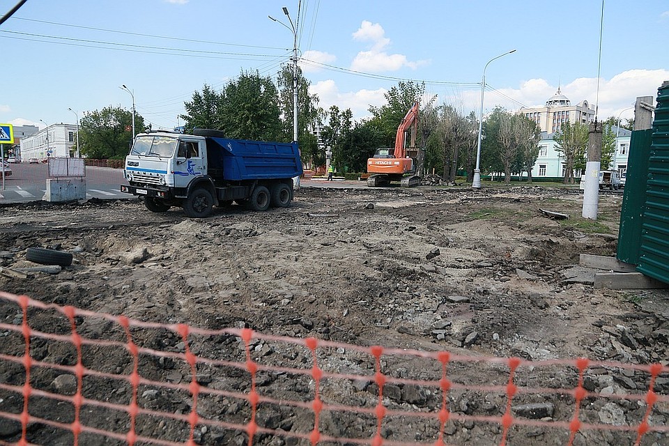 Раскопки на площади Свободы.