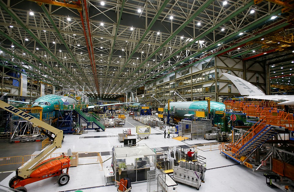 Лайнер Boeing 777X