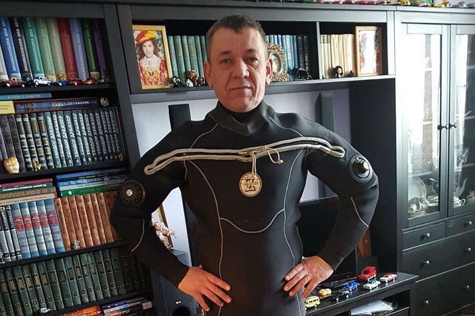 Валерий Семенов приехал в Мурманскую область продавать земельный участок.