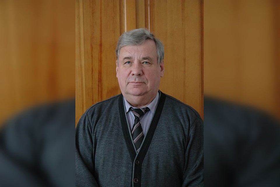 Новосибирцы решили поддержать уволенного директора музыкальной школы Александра Марченко. Фото: vk.com/voimyansmsh.