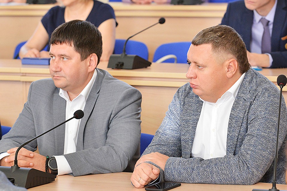 Алексей Кубарев (справа).