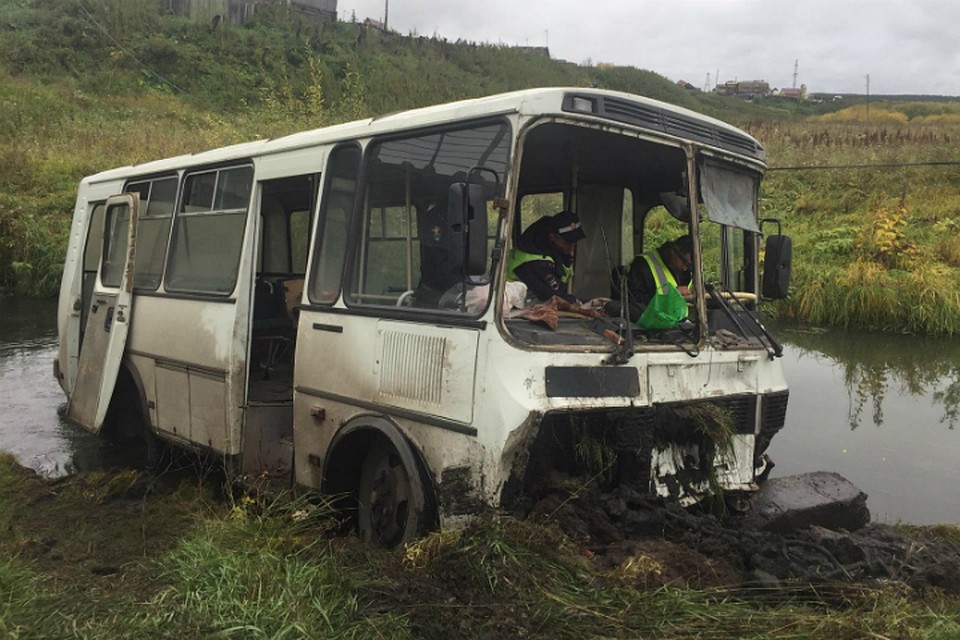В жуткой аварии с автобусом в Красноярске пострадали 11 человек