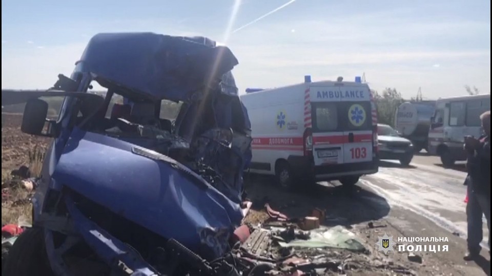 Под Одессой переполненная маршрутка попала в ДТП: девять человек погибли