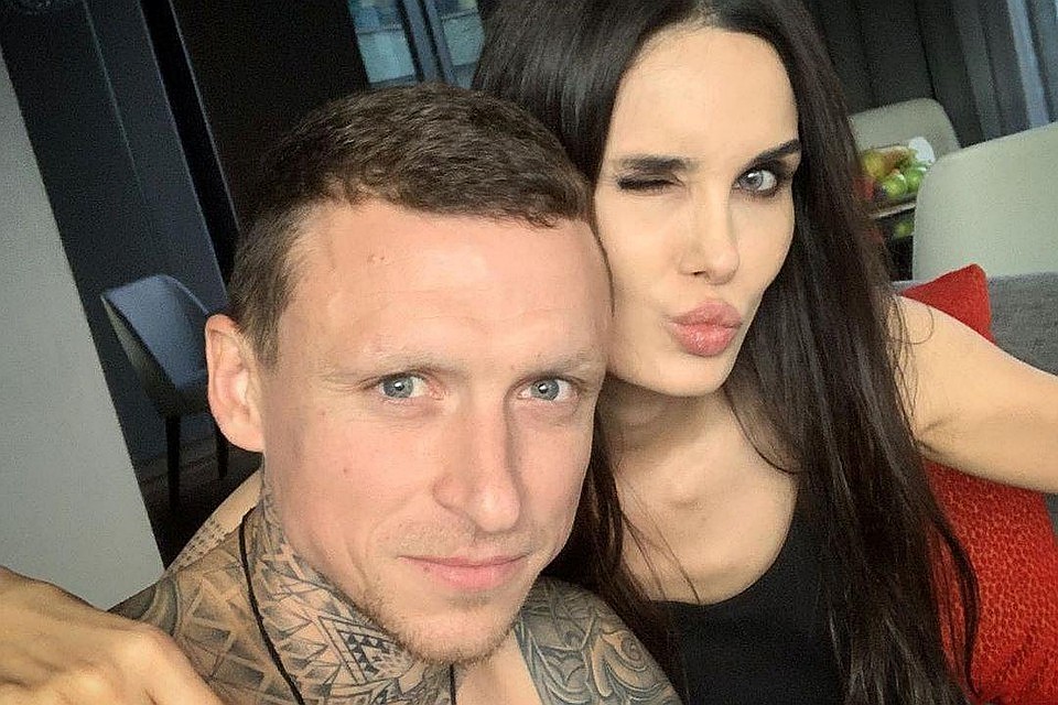 Алана Мамаева взяла интервью у мужа
