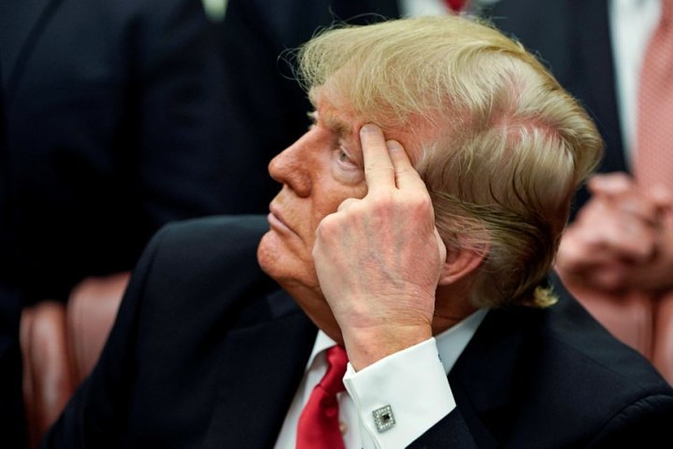 Президенту США Дональду Трампу могут объявить импичмент, если подтвердятся слухи о его давлении на украинского лидера Владимира Зеленского
