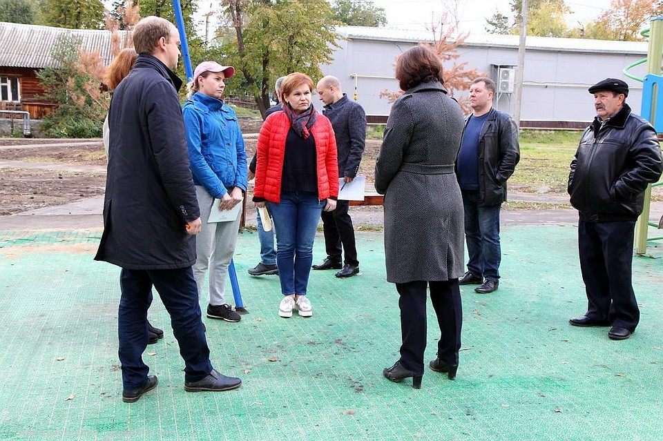 Елена Сорокина проехала по микрорайонам города с депутатами. Фото: сайт горадминистрации.
