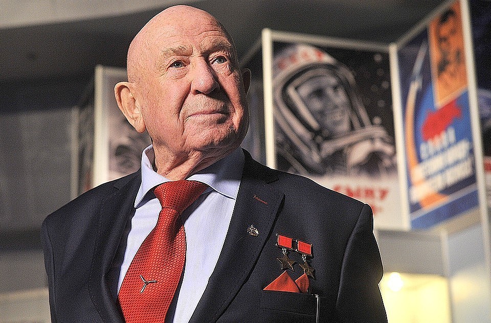Лукашенко выразил соболезнования семье космонавта Алексея Леонова.