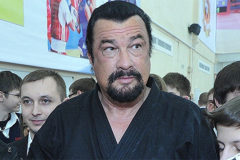 Стивен Сигал