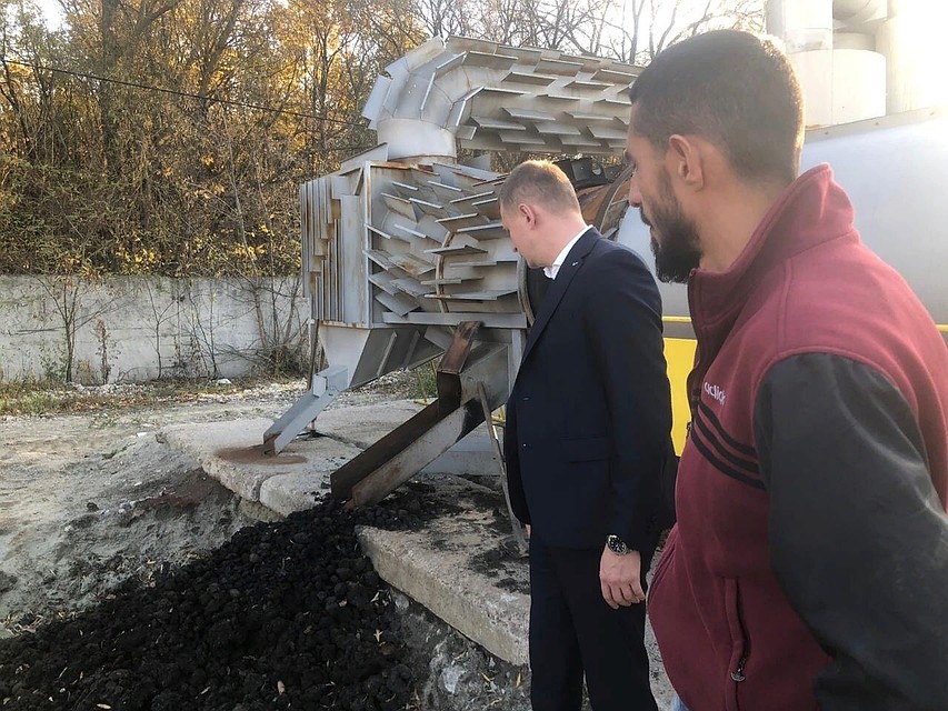 Куряне жаловались на неприятный запах