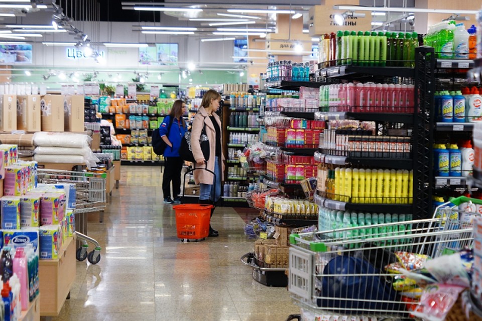 В Кузбассе женщина похитила продукты для мужа-заключенного